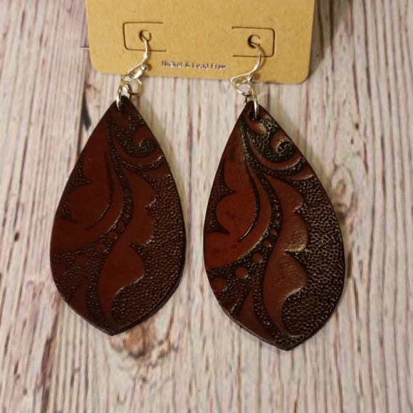 Elongated Tooled Leather Earrings - Picture 4 of 4